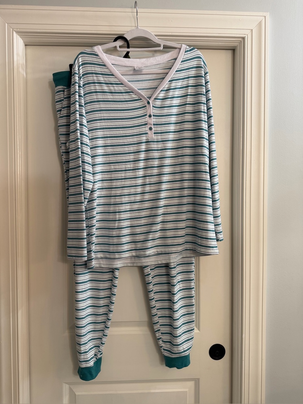 Serra Striped Teal & White ladies Pajama Set xl GUC